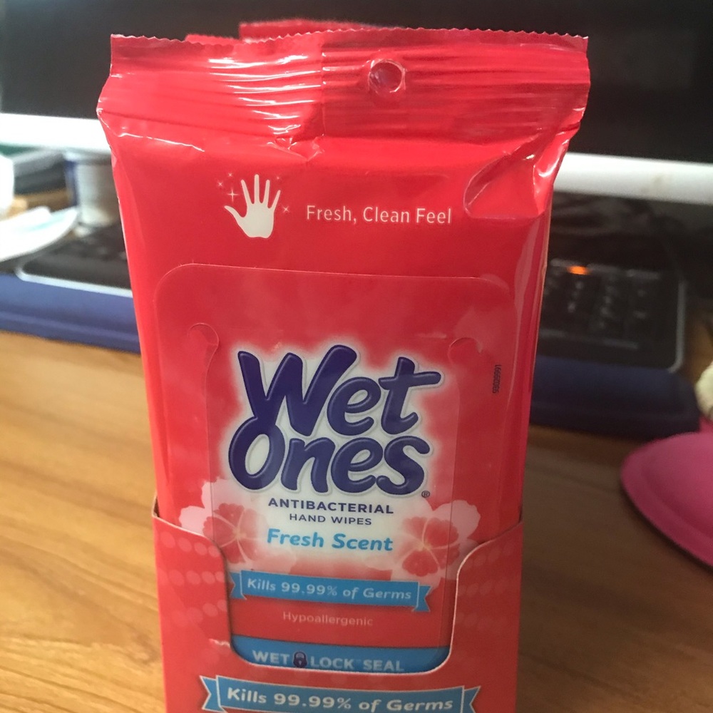 Lot of Ten~ Wet Ones On the Go